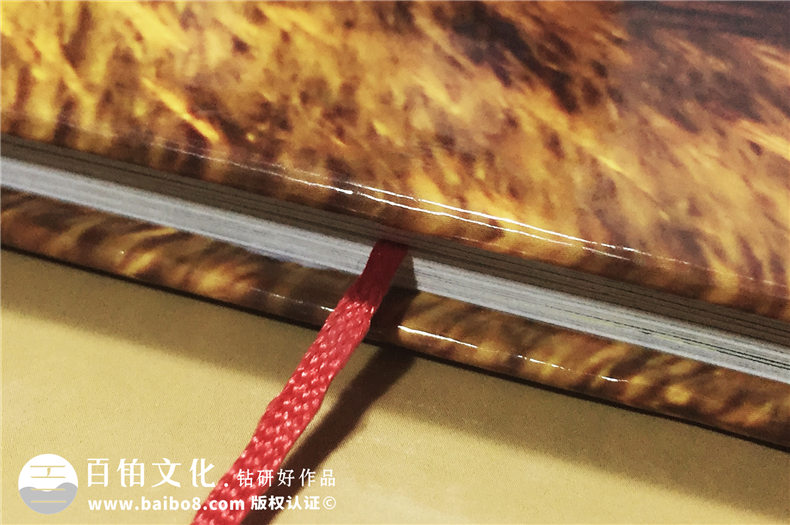 初中畢業(yè)紀(jì)念冊(cè)設(shè)計(jì)-時(shí)光的小火車(chē)記錄著校園成長(zhǎng)-嘉祥外國(guó)語(yǔ)學(xué)校