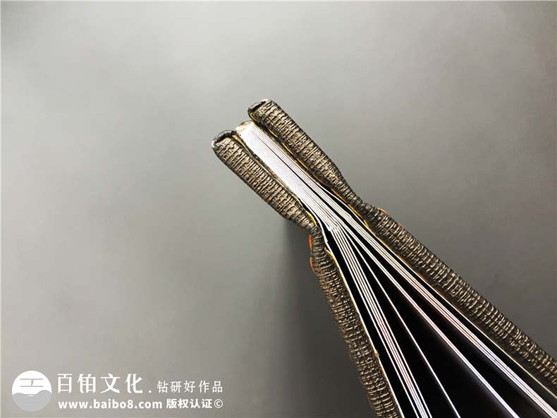 專業(yè)菜譜菜單制作 餐廳菜譜制作材質(zhì)的講究！