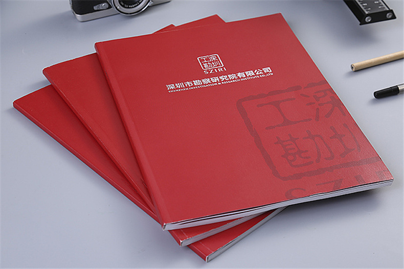 我要企業(yè)畫(huà)冊(cè)制作怎么選擇畫(huà)冊(cè)設(shè)計(jì)公司
