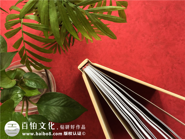 自傳編輯制作成相冊(cè)書-高端定制個(gè)人回憶錄畫冊(cè)設(shè)計(jì)怎么做