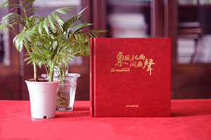 紀(jì)念冊制作公司帶給我們的紀(jì)念意義 制作一本精美的紀(jì)念冊作品！